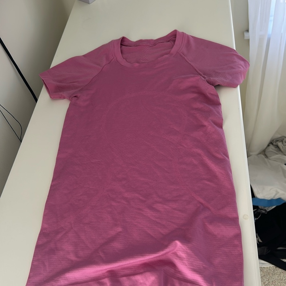 Muted pink lululemon swiftly tee shirt